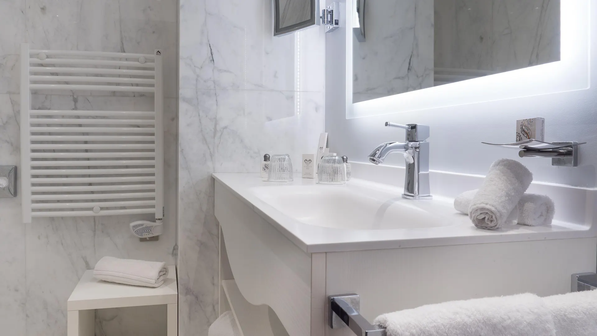 Villa Genesis Menton 5*,
